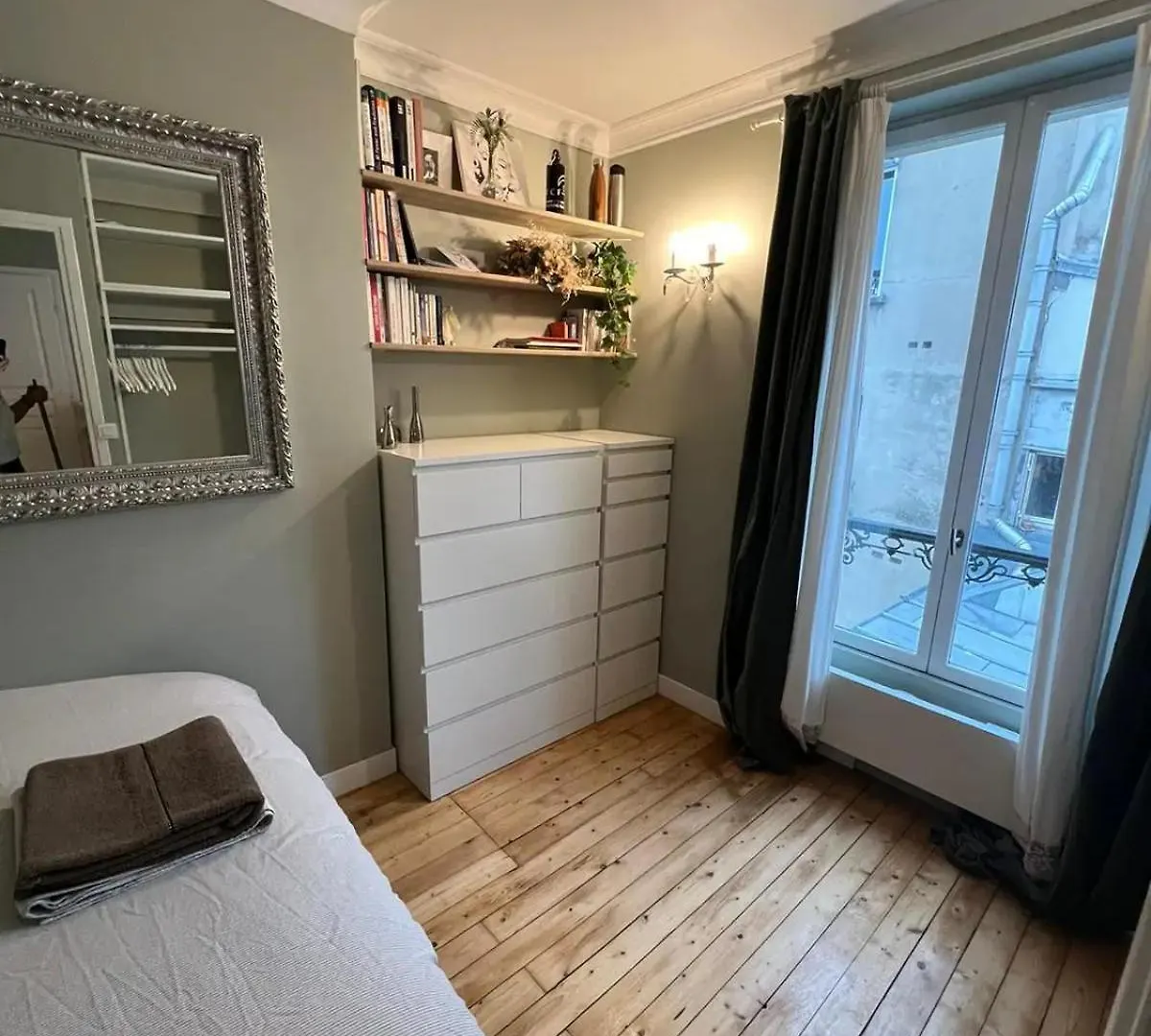 Apartment Very Cosy Flat Center Of Montmartre Paris